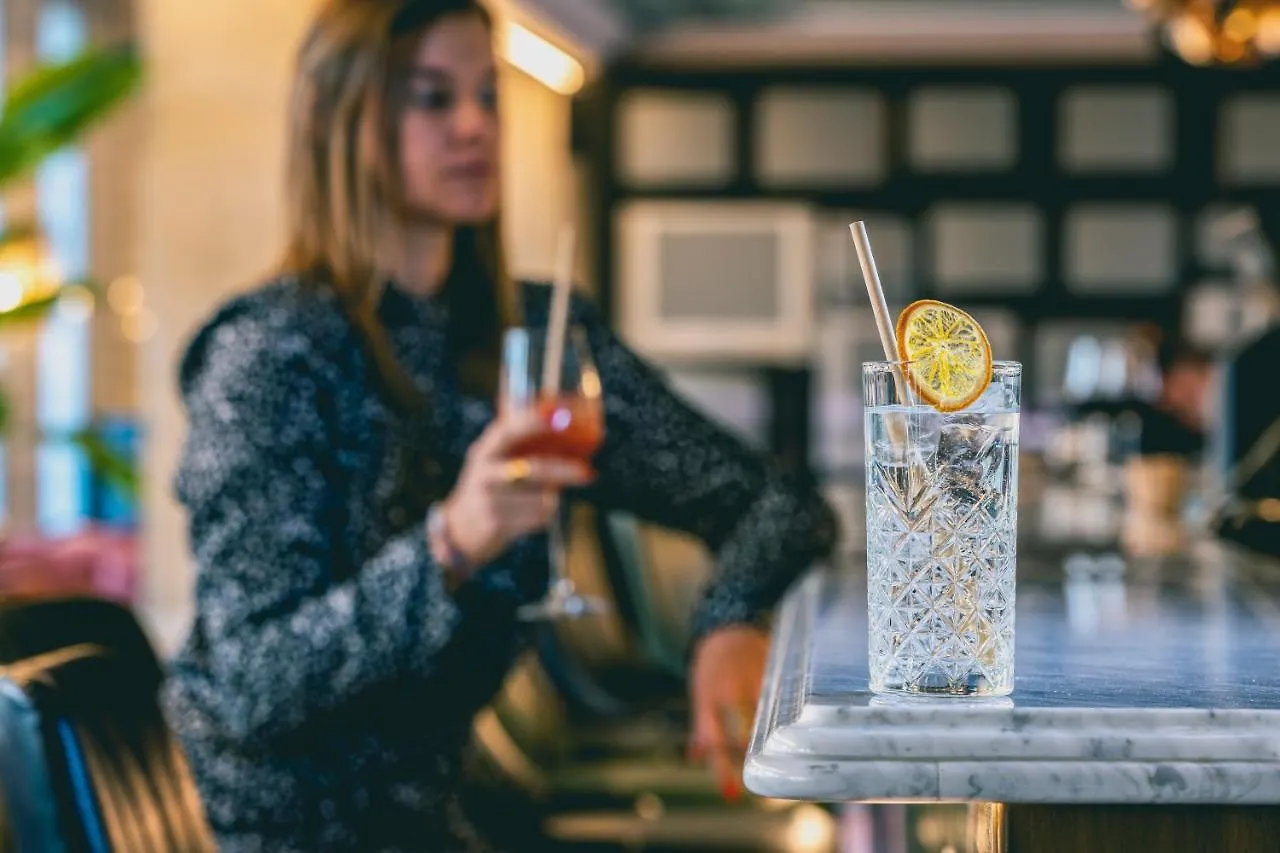 巴黎拉维莱特森林山酒店