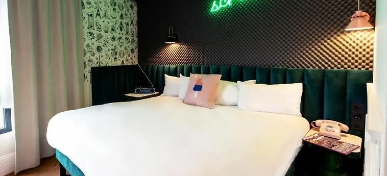 巴黎拉维莱特森林山酒店