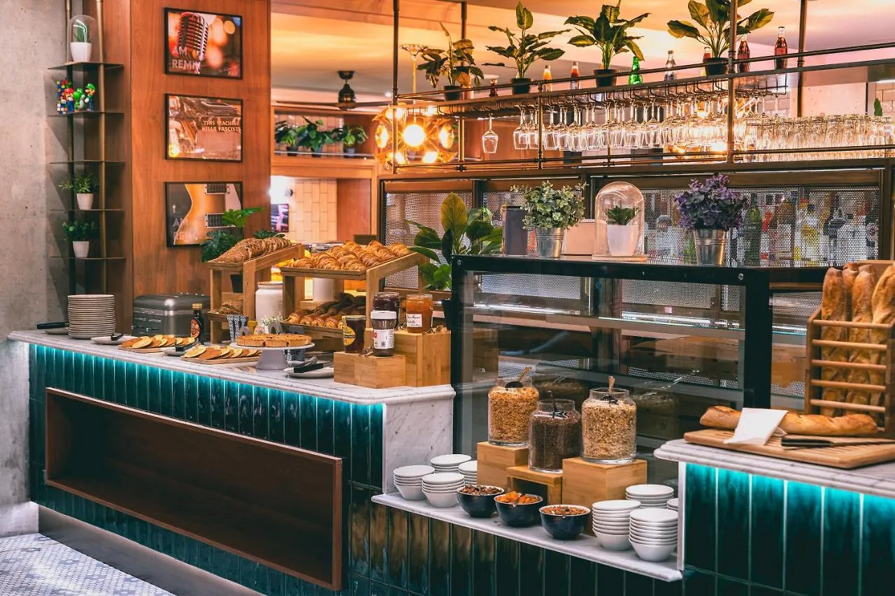 The Remix Hotel Parijs