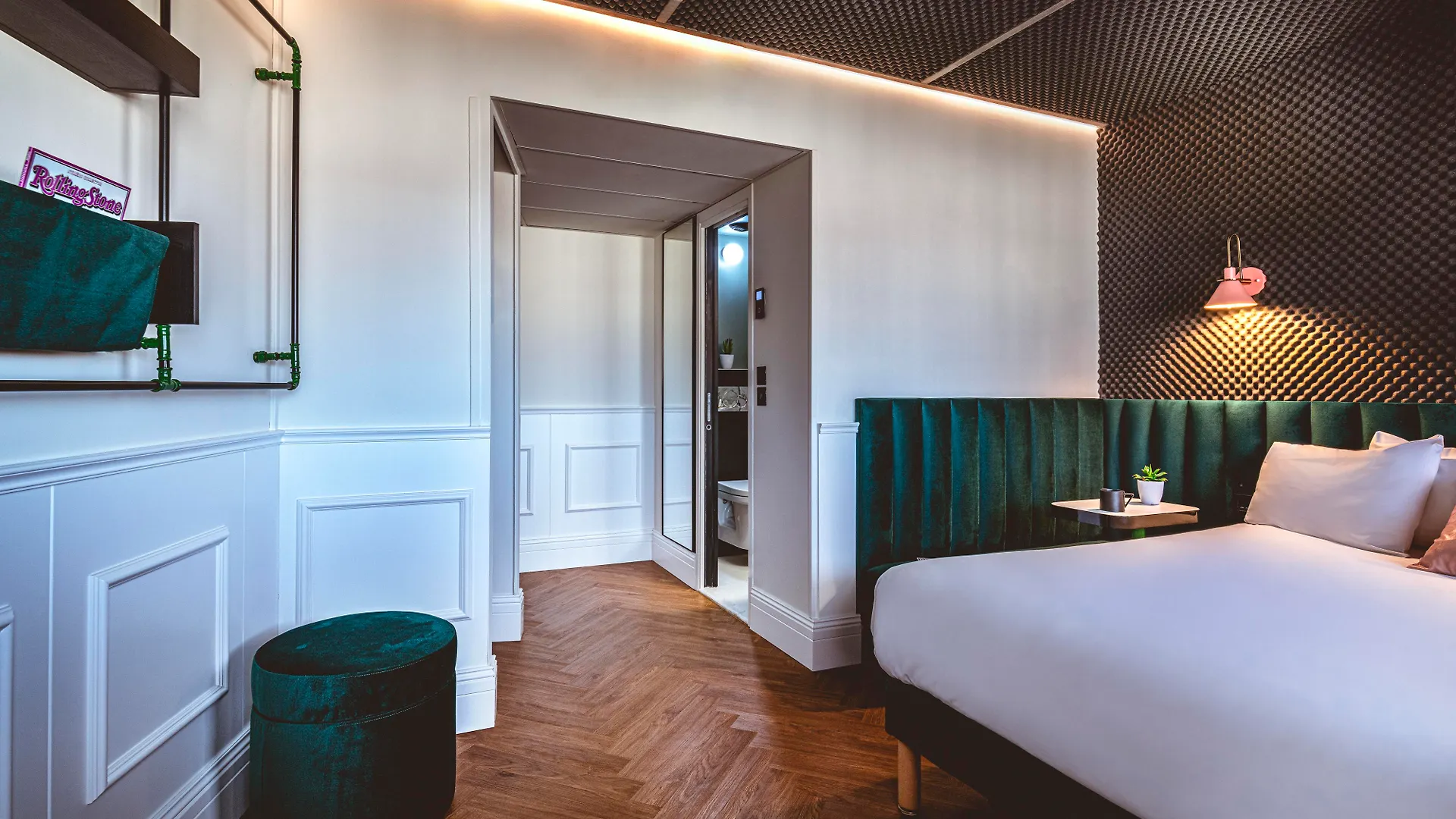 The Remix 4* Paris